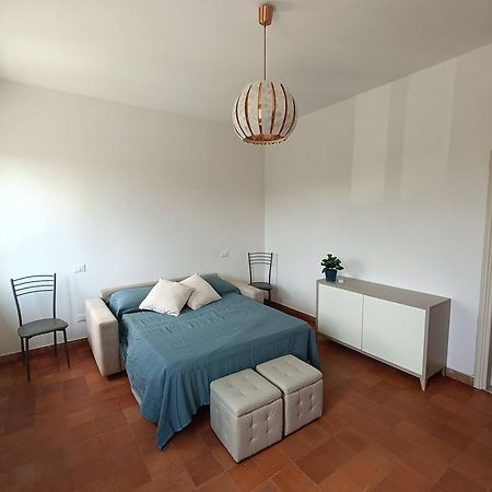 A Due Passi Dai Miracoli Villa Pisa Exteriör bild